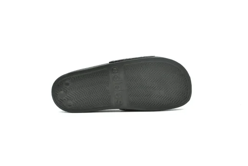 ADIDAS ADILETTE SHOWER SLIDES