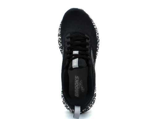 BROOKS Revel 6