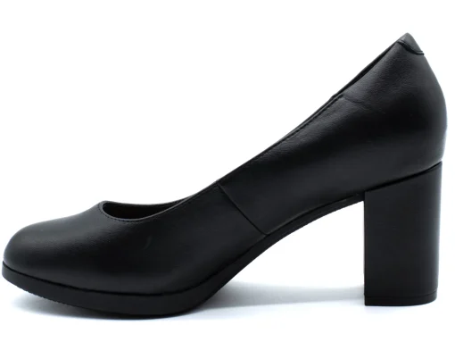 CLARKS Bayla Skip Pump