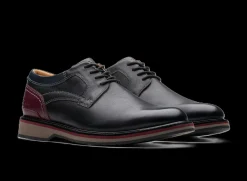 CLARKS Monahan Plain