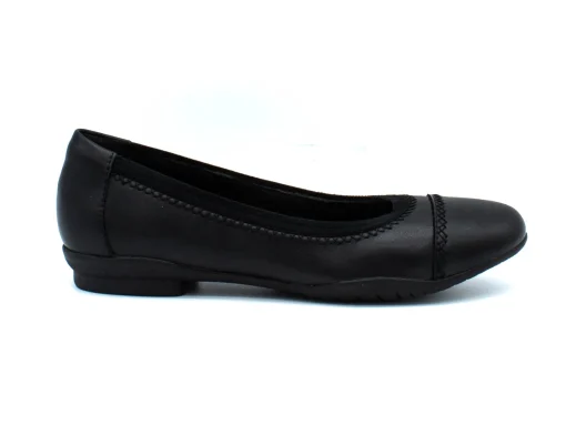 CLARKS Sara Bay Flat