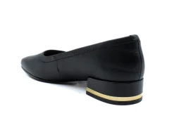CLARKS Seren30 Court Low Pump