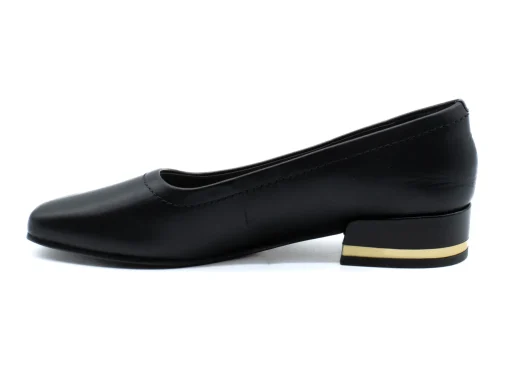 CLARKS Seren30 Court Low Pump