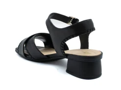 CLARKS Serina