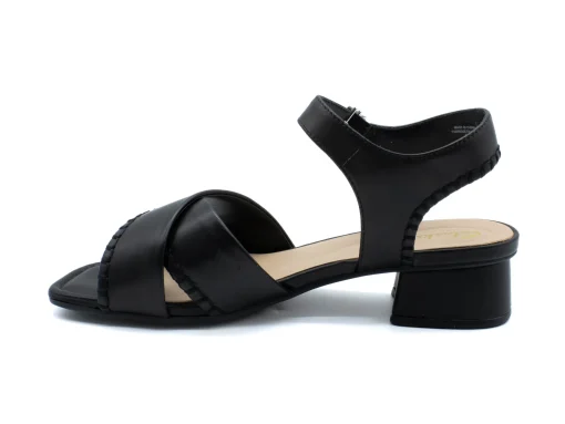 CLARKS Serina