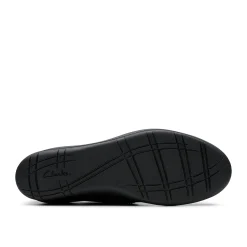 CLARKS Suttyn Walk