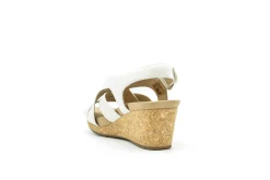 CLARKS Un Capri Step