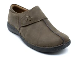 CLARKS Un Loop Ave