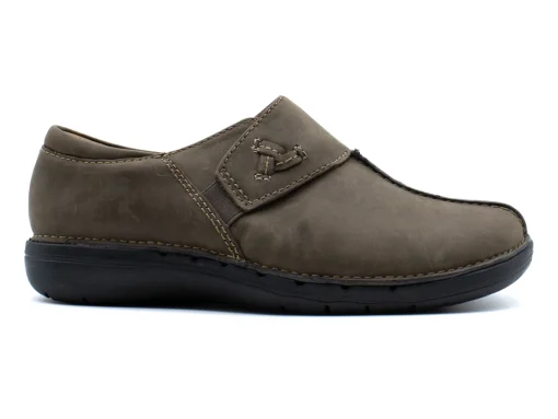 CLARKS Un Loop Ave