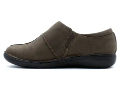 CLARKS Un Loop Ave