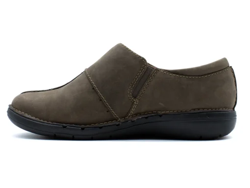 CLARKS Un Loop Ave