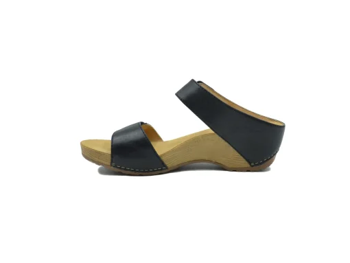 DANSKO Tanya