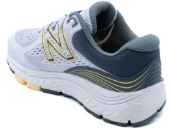 NEW BALANCE 840 V5