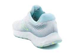 NEW BALANCE 520 v8