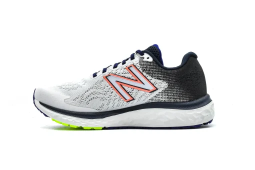 NEW BALANCE FreshFoam 680v7