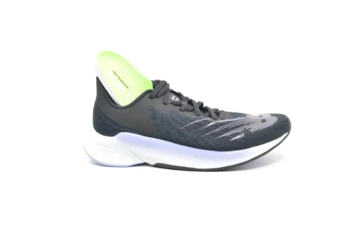 New Balance FuelCell Prism