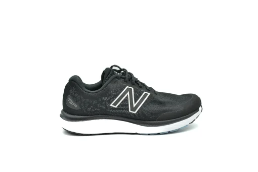 NEW BALANCE 680v7