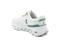 ON Cloudrunner 2