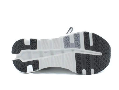 ON Cloudrunner 2