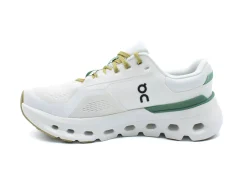 ON Cloudrunner 2