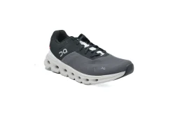 ON Cloudrunner Wide