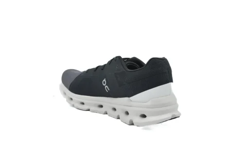 ON Cloudrunner Wide