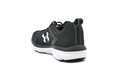 UNDER ARMOUR Charged Assert 9