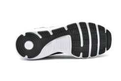 UNDER ARMOUR Charged Assert 9