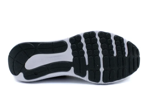 UNDER ARMOUR  Surge 4